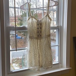 White lace romper Hollister